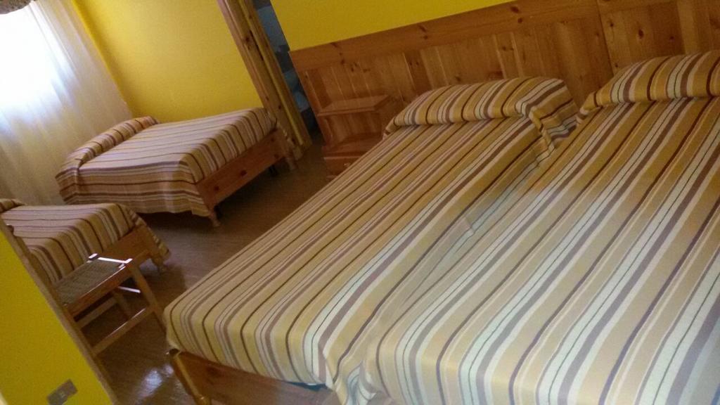 Albergo Trieste Tambre dʼAlpago Cameră foto