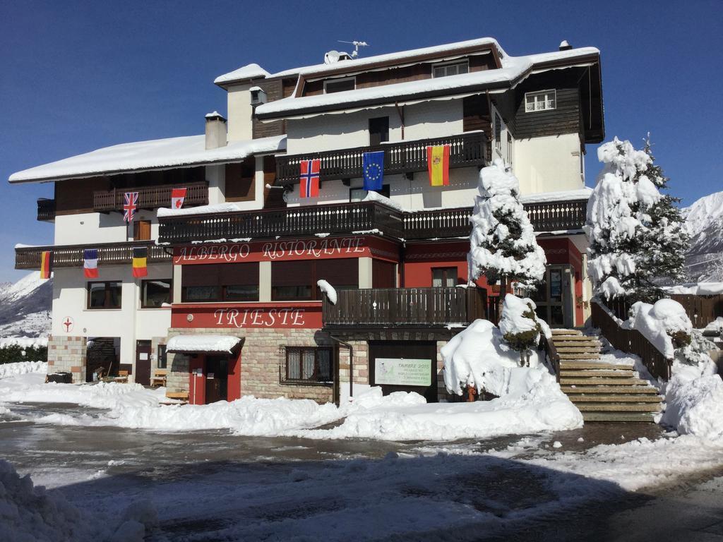 Albergo Trieste Tambre dʼAlpago Exterior foto