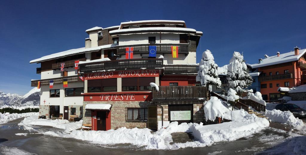 Albergo Trieste Tambre dʼAlpago Exterior foto